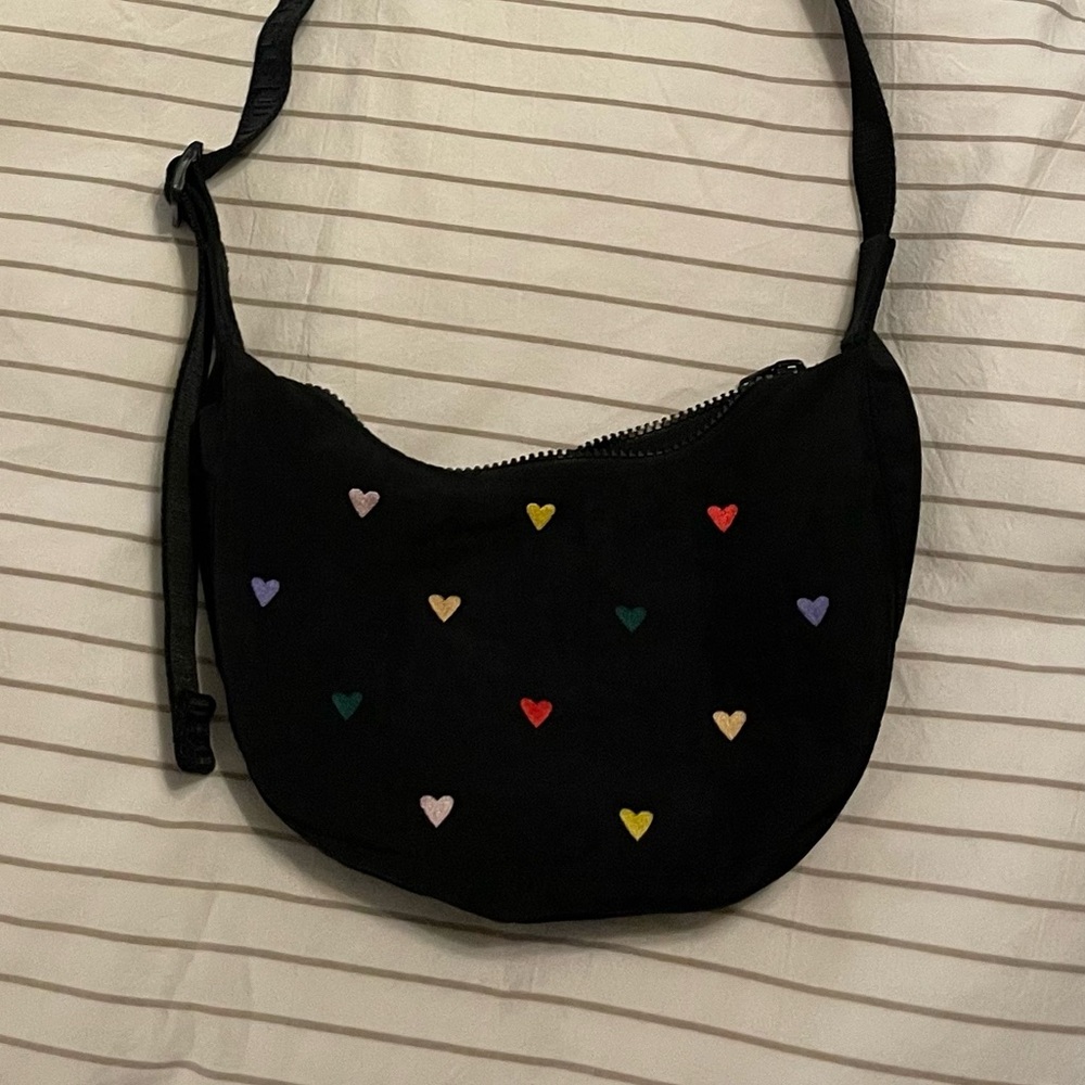 Baggu nylon crescent heart bag - small